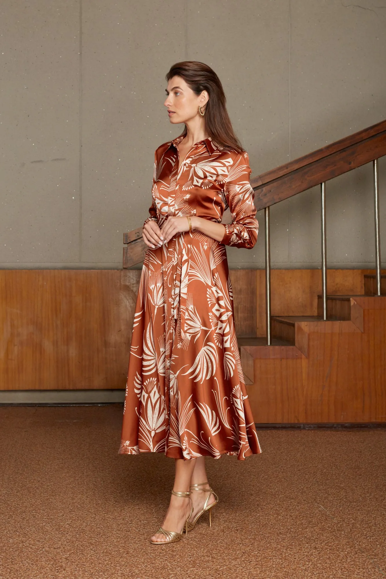 EVAN floral printed brown midi shirt dress