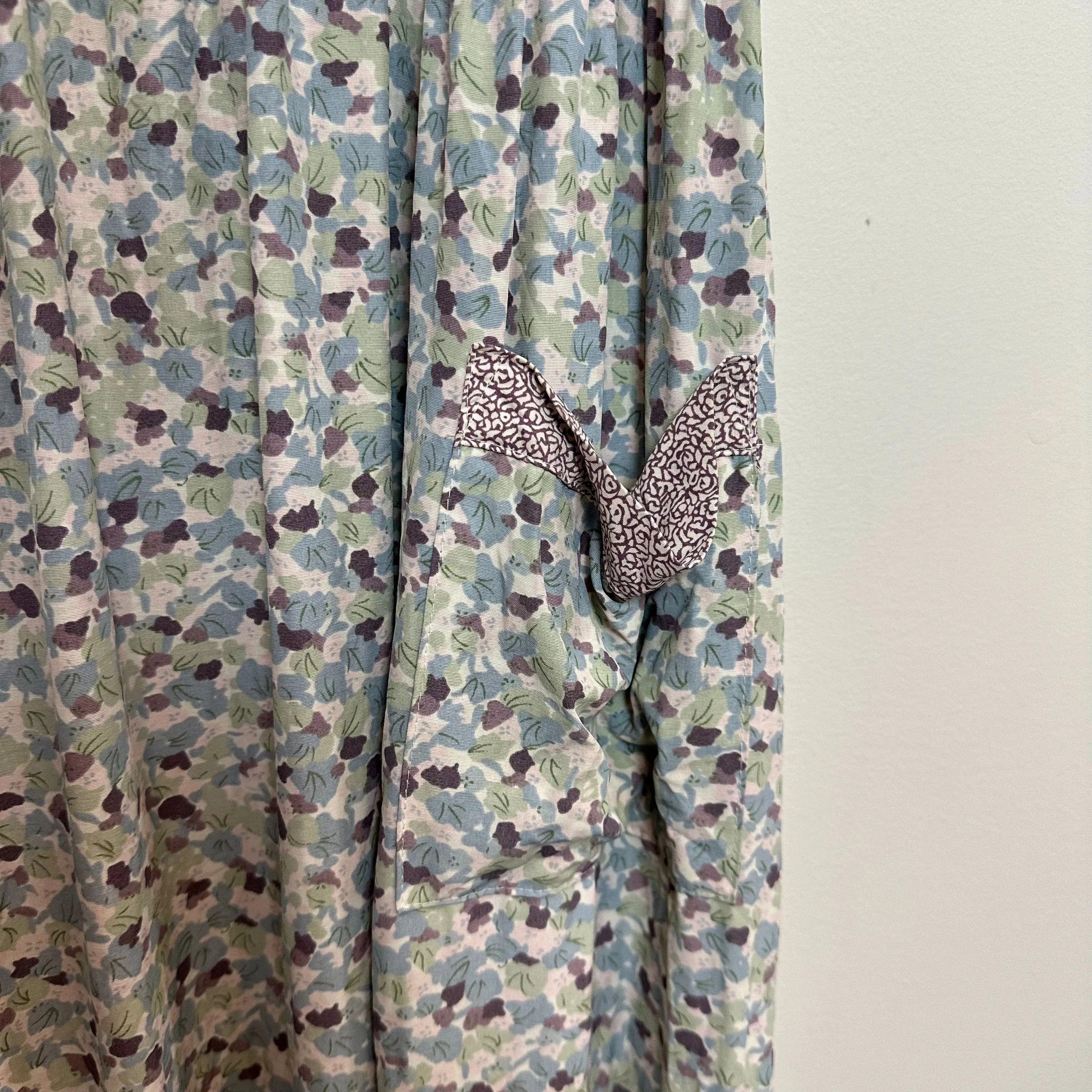 Vintage 80s Carol Anderson California Floral Jumper Dress Midi Sleeveless